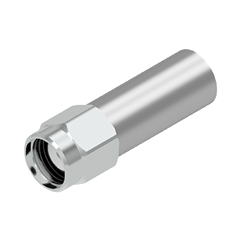 Conector coaxial C051 SMA Macho reverso prateado cilíndrico com extremidade roscada e pino central, isolado contra um fundo branco.