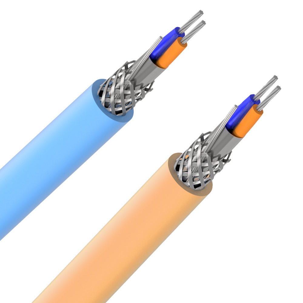 Dois cabos elétricos com isolamento verde, cortados para expor a blindagem prateada e os fios internos coloridos. Os fios dentro de cada cabo são laranja e azul.